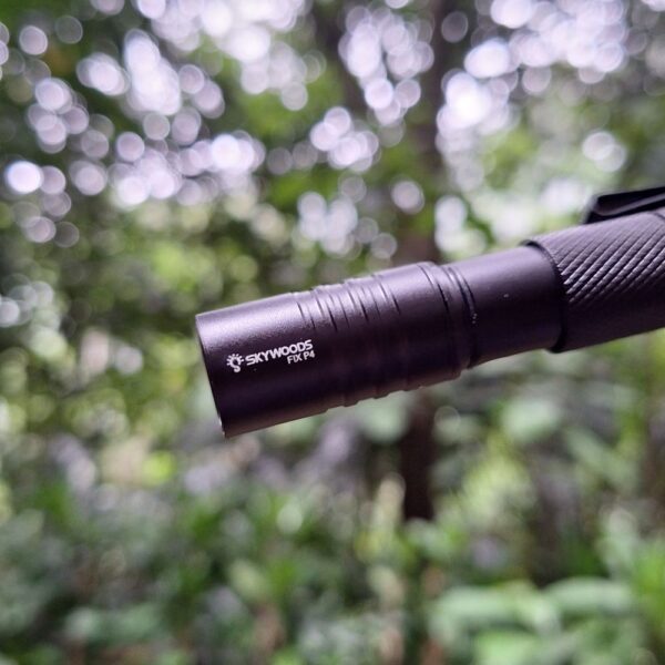 (LAMPU) SKYWOODS FIX P4